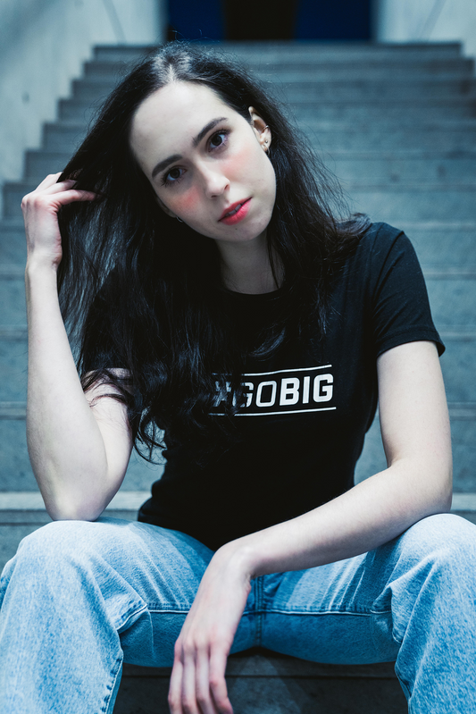 BIG #GOBIG Shirt Black - Close Up Detail