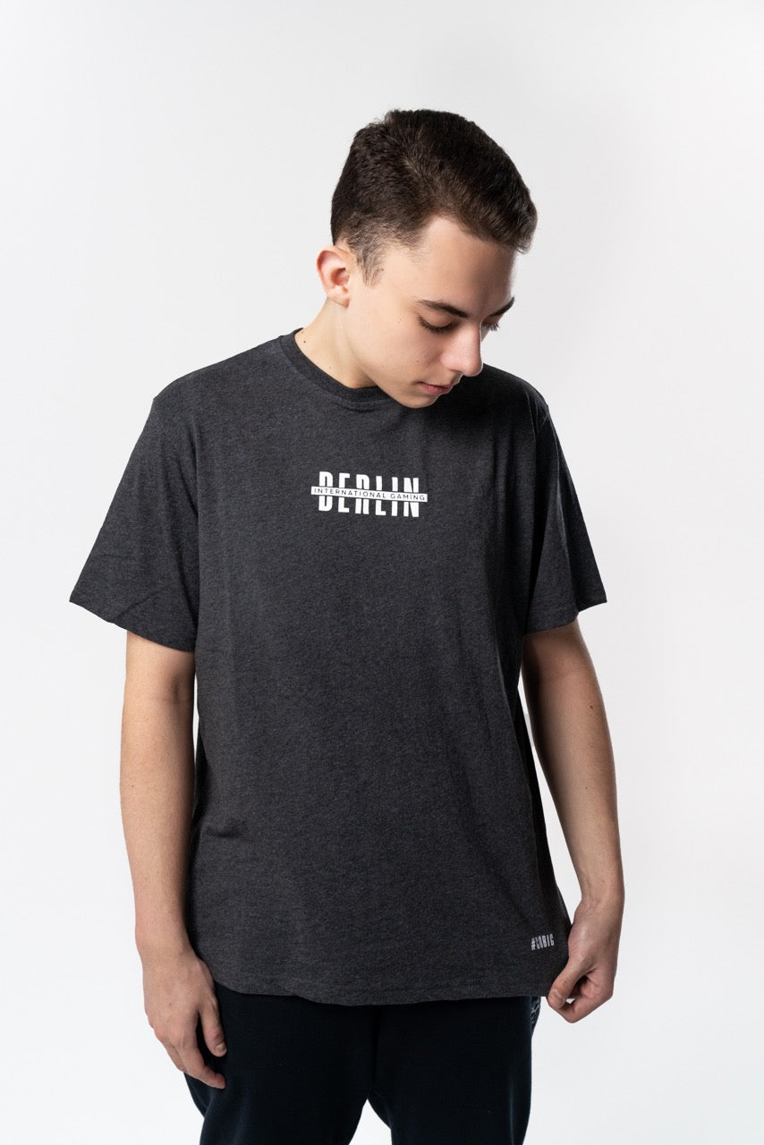 BIG Berlin Bold Shirt Grey - Front View Model