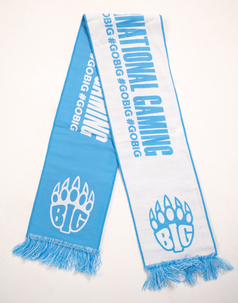 BIG x die Bayerische fan scarf front view