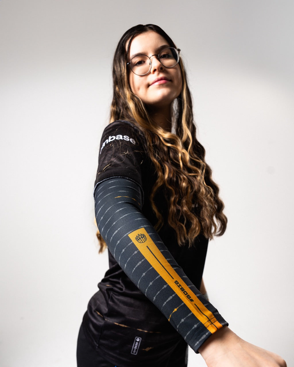 BIG Arm Sleeve Black - Full View